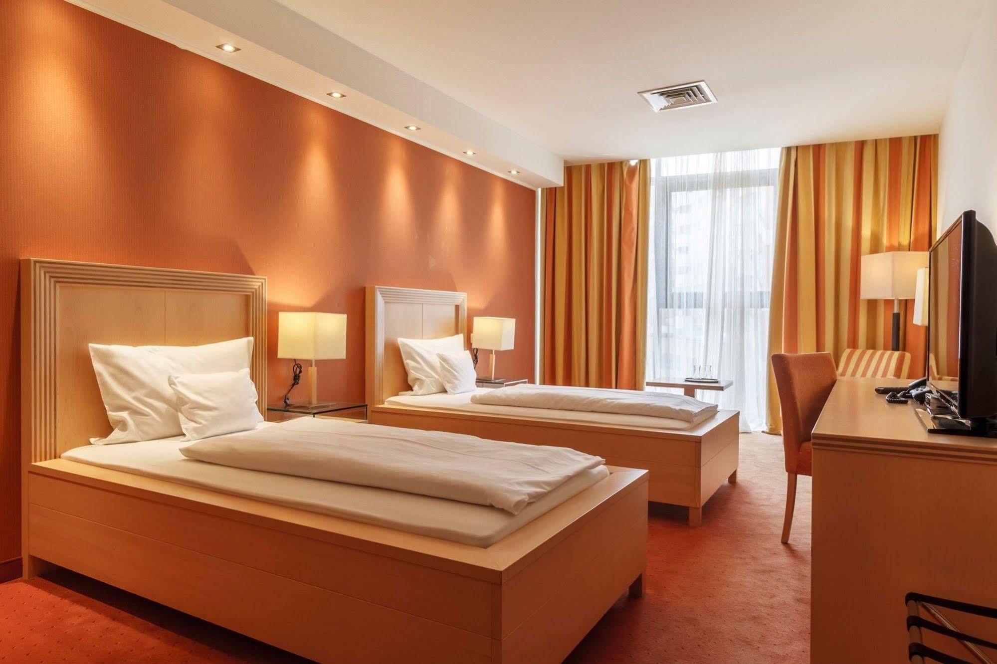 Hotel Rogge Ρέσιτσα Εξωτερικό φωτογραφία
