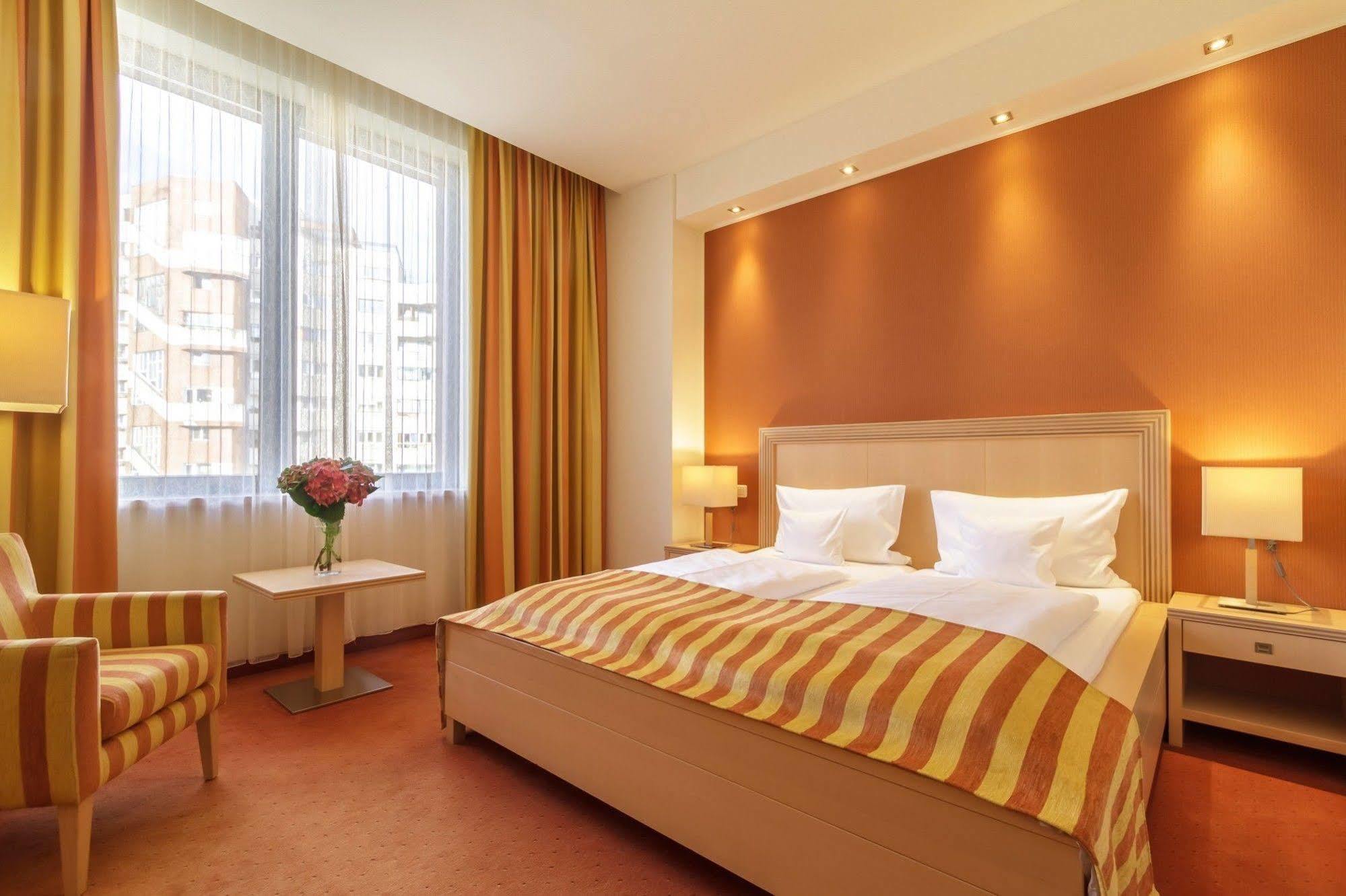 Hotel Rogge Ρέσιτσα Εξωτερικό φωτογραφία