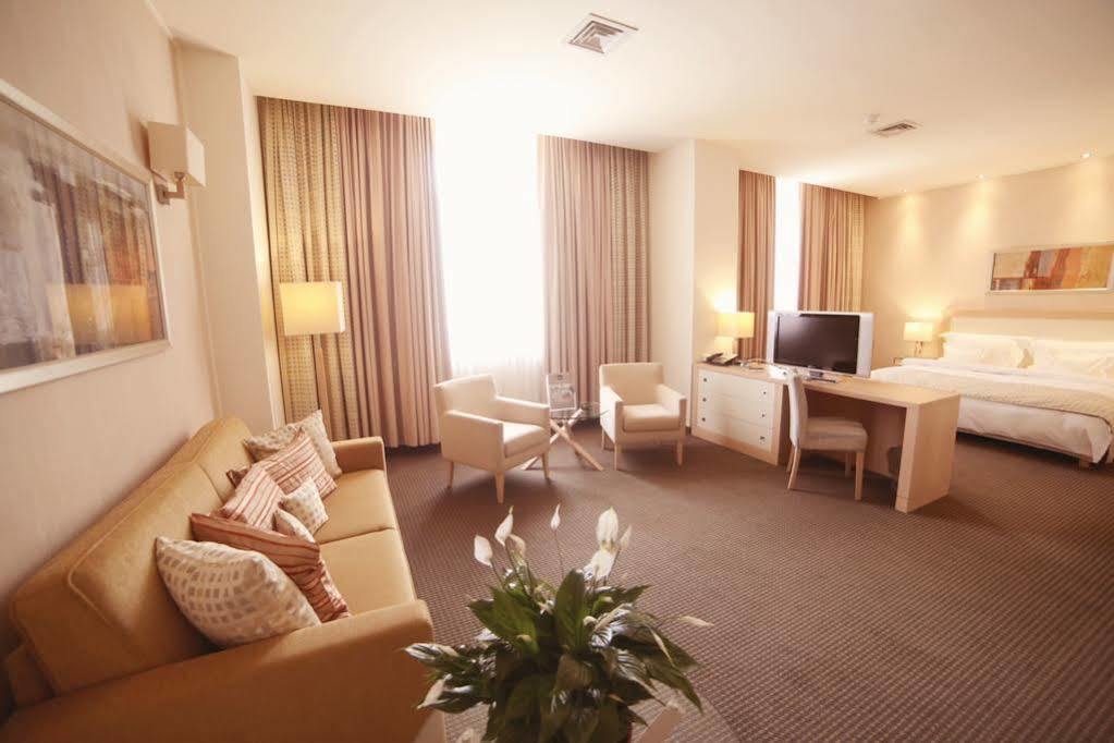 Hotel Rogge Ρέσιτσα Εξωτερικό φωτογραφία
